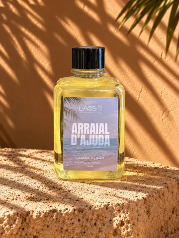 Difusor de ambientes aromatizador XL varetas Arraial d’Ajuda caramelo limão, cena Sol e matéria