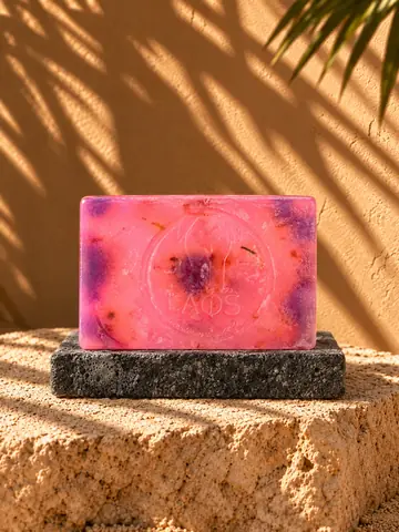 Sabonete lavanda óleo de coco, cena Sol e matéria